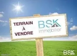 Terrain 563 m²