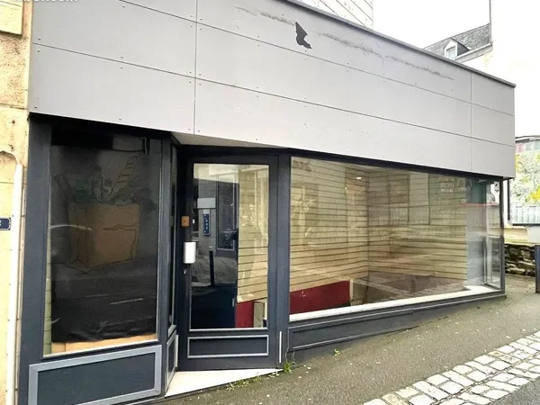 Local commercial 74 m² Mayenne