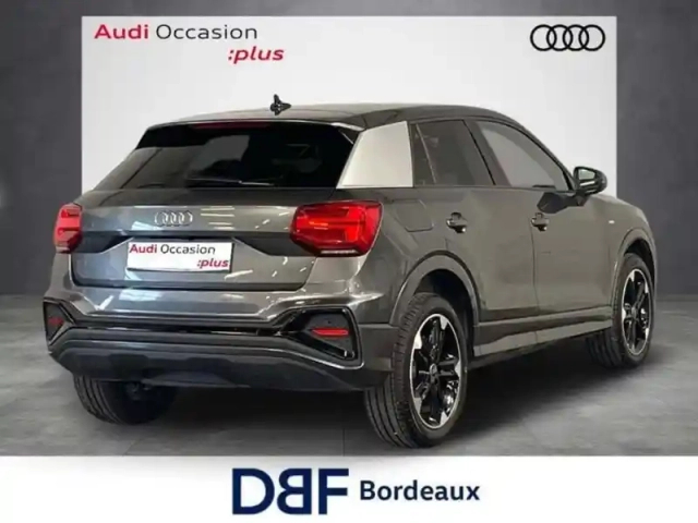 Audi Q2 35 tfsi 150 s tronic 7 s line — photo 5