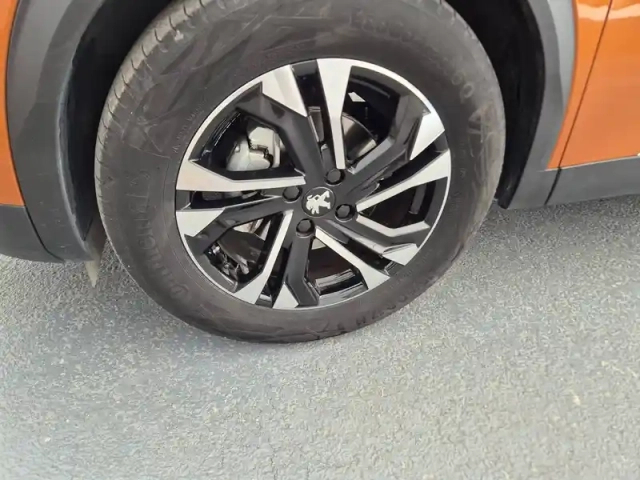 Peugeot 2008 puretech 130 s&amp;s bvm6 — photo 11