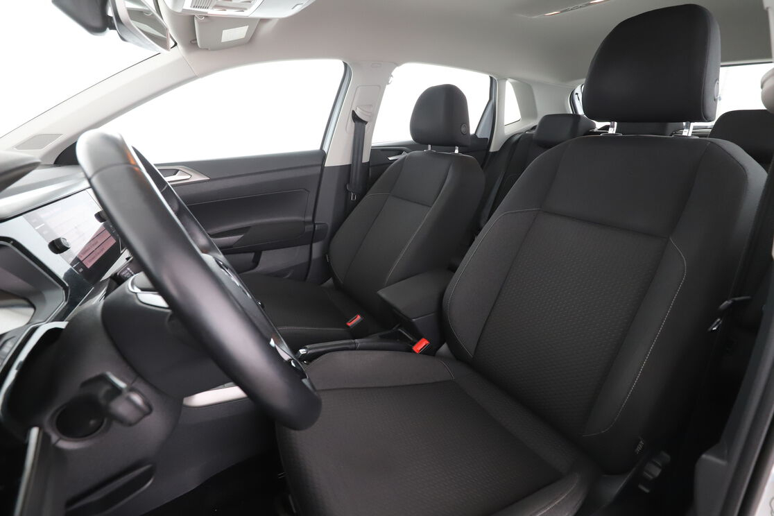 Volkswagen Polo 1.0 Confortline — photo 9