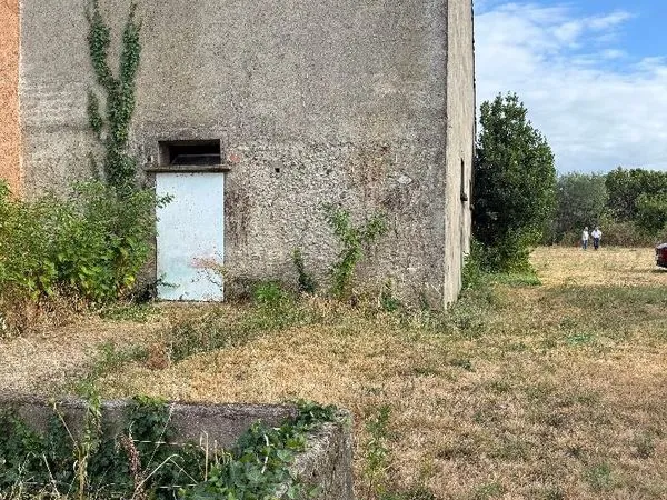 Proche centre Pamiers | Ancienne dépendance 200m² à rénover | 5500m² terrain