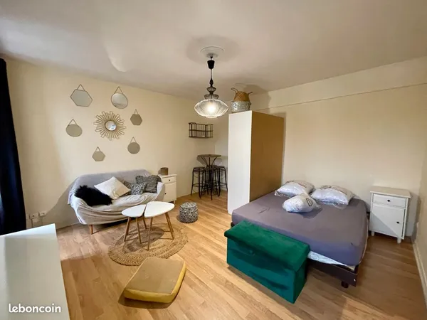 Appartement meublé proche Place Napoléon