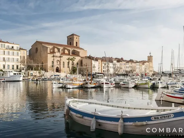Droit au bail à 2 pas du port de La Ciotat