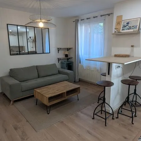 Appartement meublé 45m² avec terrasse