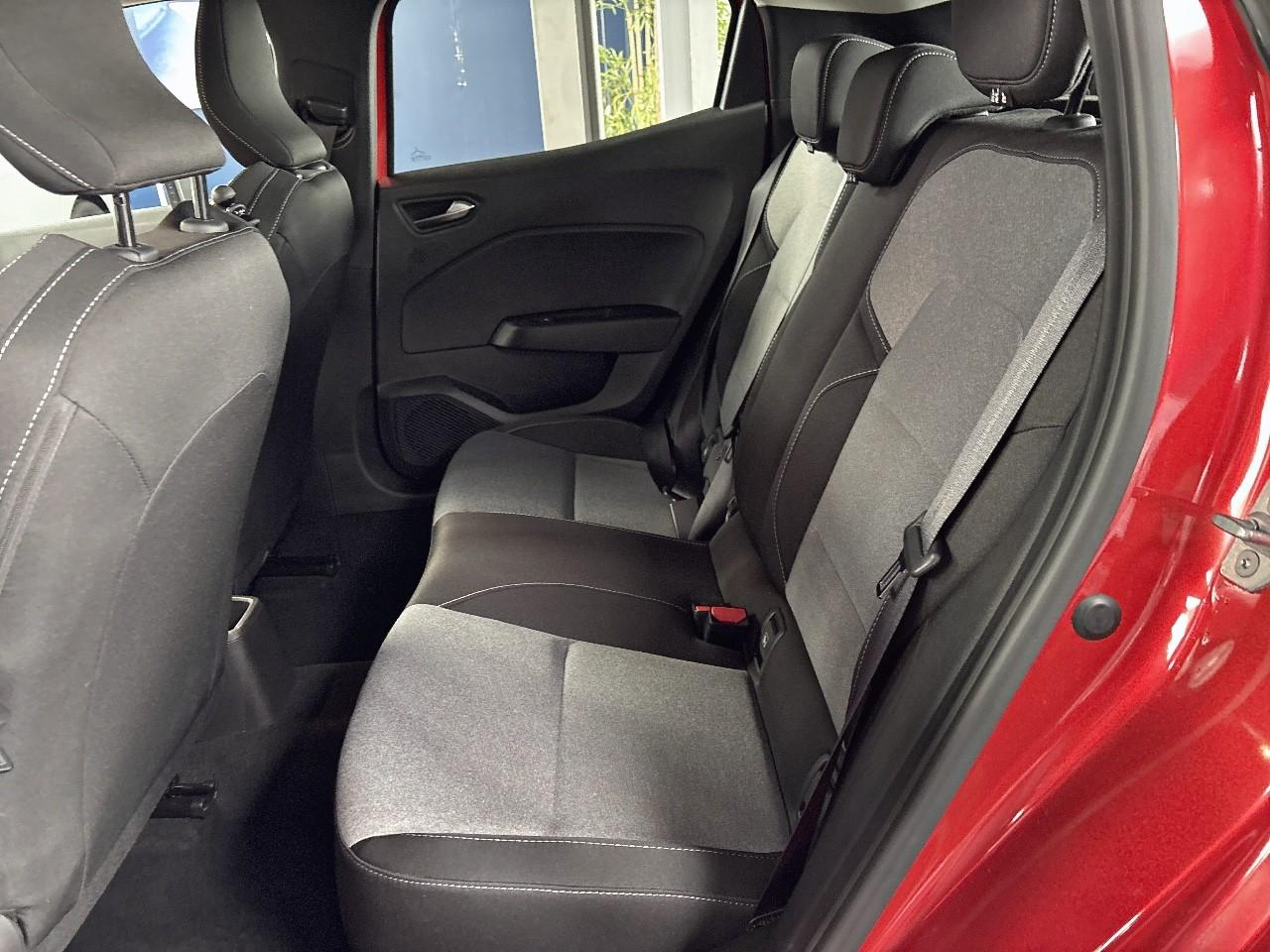 Renault Clio blue dci 100 ch gsr2 evolution — photo 12