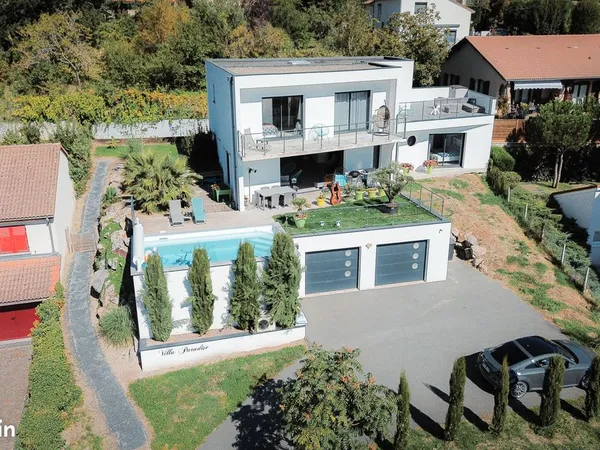 Villa contemporaine 280 M2 SECTEUR MONTJUZET Piscine chauffée Vue panoramique Multiples possibilités
