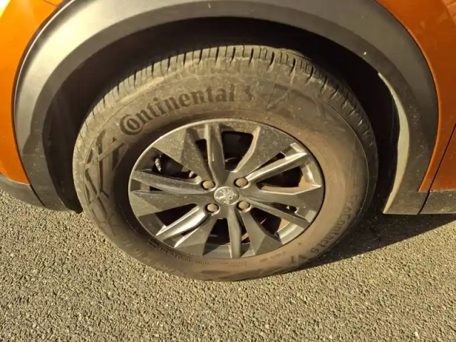 Peugeot 2008 puretech 100 s&amp;s bvm6 — photo 10