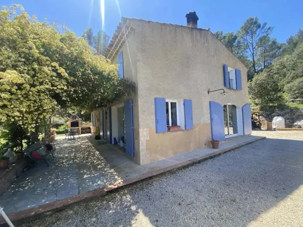 Maison 8 pièces 182 m²