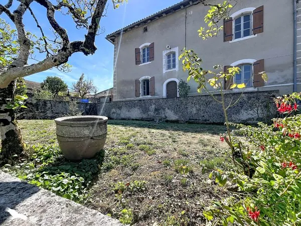 Maison 6 pièces 100 m²