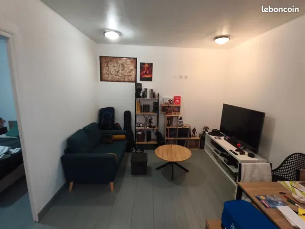 Location T2