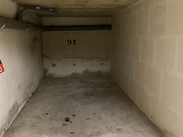 Box ouvert parking