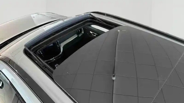 Volvo Xc60 t6 awd hybride rechargeable 253 ch+145 ch geartronic 8 — photo 20