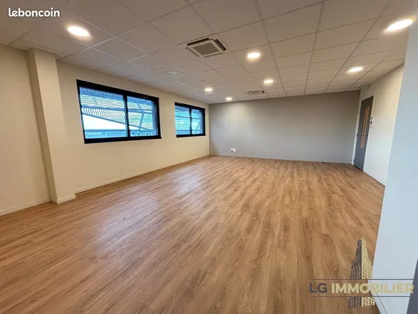 Bureaux 81 m² Longueau