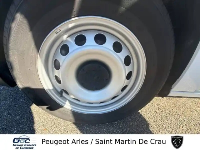 Peugeot Partner e- ca xl 100 kw (136 ch) batterie 50 kwh — photo 12
