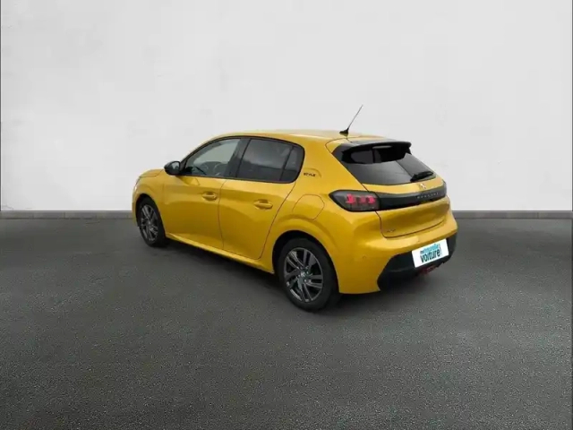 Peugeot 208 puretech 75 s&amp;s bvm5 — photo 7
