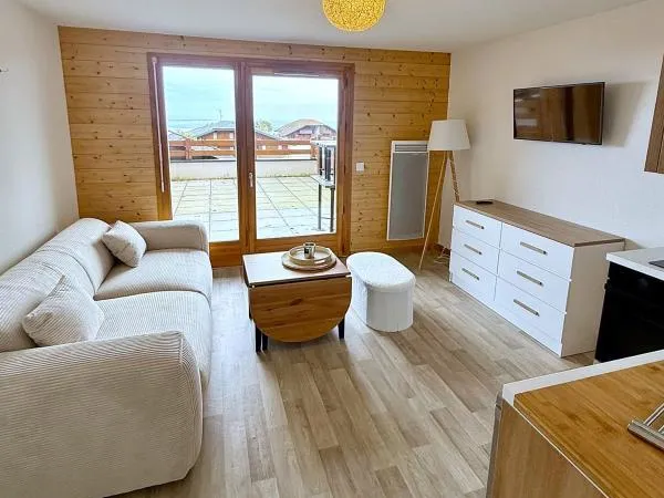 À VENDRE - STUDIO MEUBLÉ AVEC TERRASSE DE 20 M²