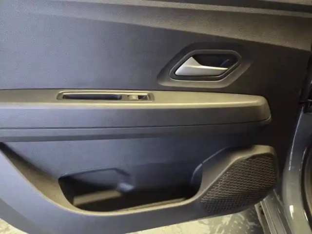 Dacia Jogger eco-g 100 7 places gsr2 — photo 22