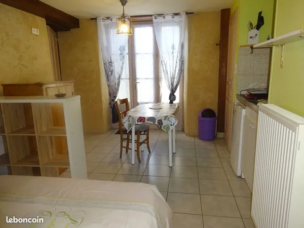 Location studio meublé Parthenay