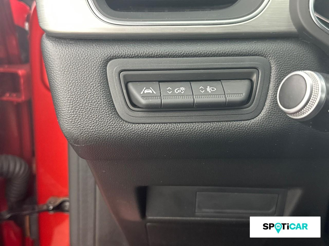 Renault Captur 1.5 blue dci 115ch intens edc — photo 18