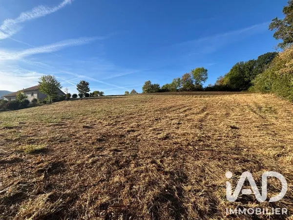 Terrain 2013 m²