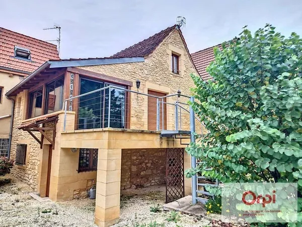 Maison 5 pièces 130 m²