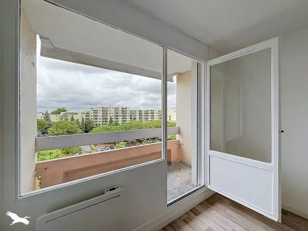 Studio 1 pièce 17 m²