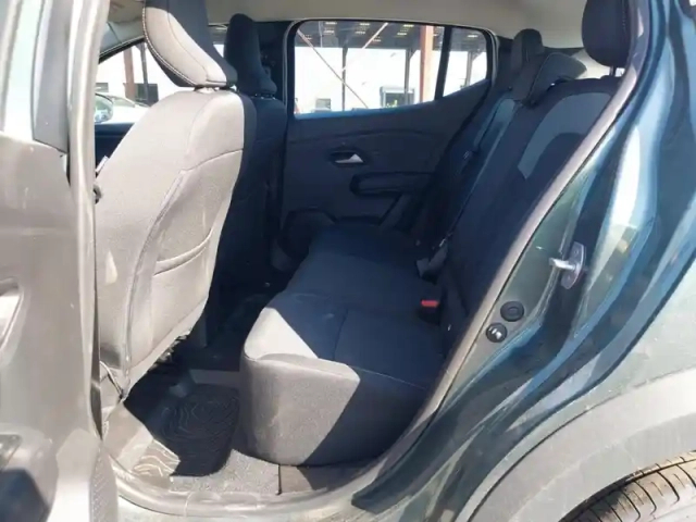 Dacia Sandero tce 110 — photo 15
