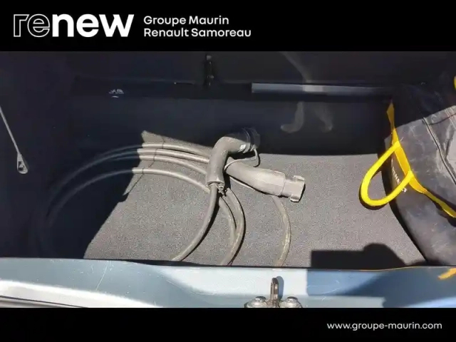 Renault Zoé zoe e-tech evolution charge normale r110 - 22b — photo 8