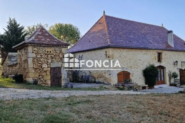 Maison 6 pièces 289 m²