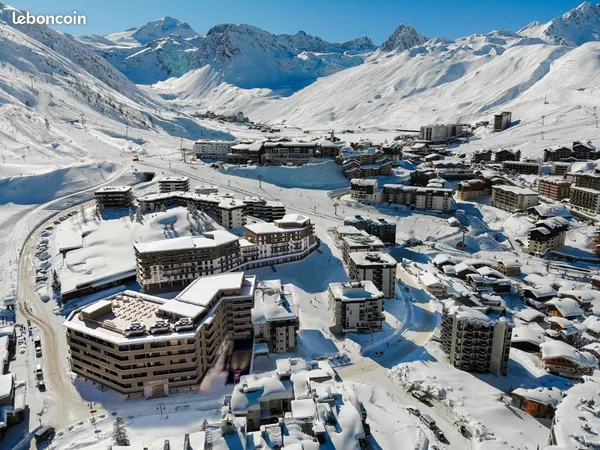Lodge d'exception et vision contemporaine du séjour en altitude