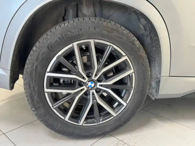 Bmw X1 xdrive 23d 211ch dkg7 — photo 12