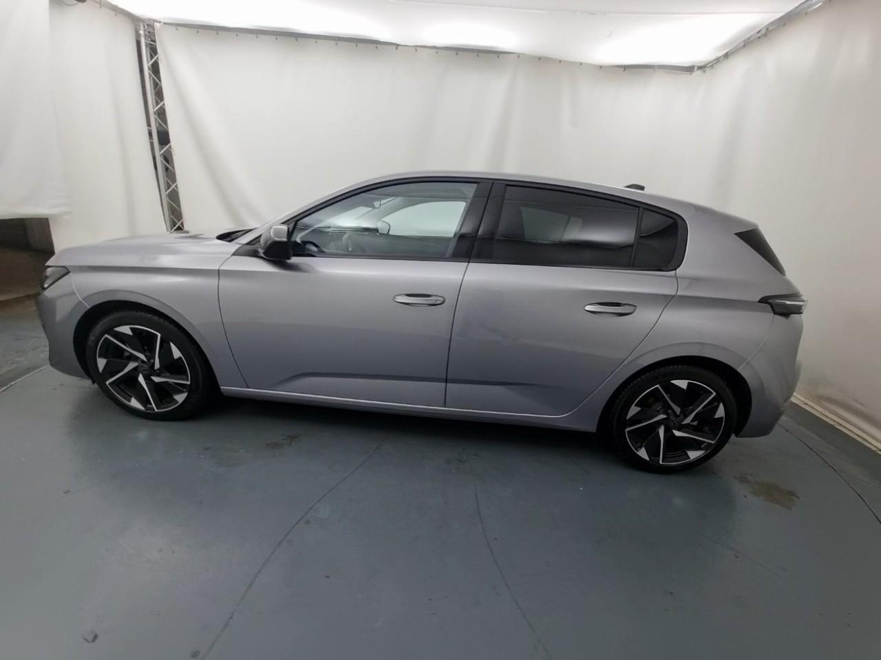 Peugeot 308 puretech 130ch s&s eat8 allure pack — photo 2