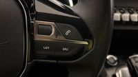 Peugeot 3008 HYBRID 225ch Allure Pack e-EAT8 — photo 25