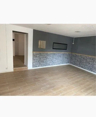 Bureau et espace de travail Location Le Bousquet-d'Orb  60m² 450€