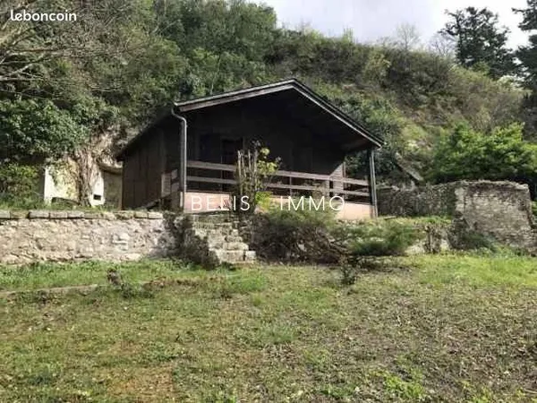 Terrain 1030 m² Chinon