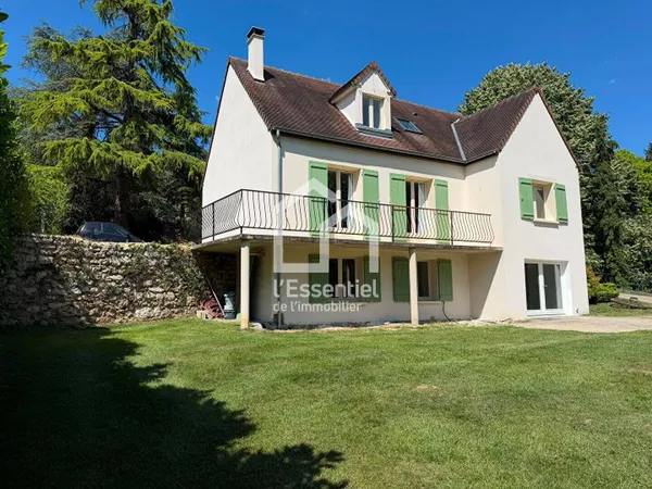 Maison 5 pièces 180 m²