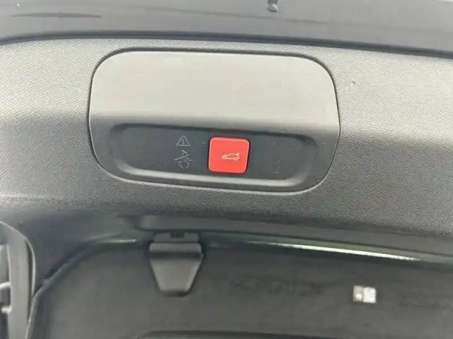 Peugeot 408 phev 225 e-eat8 — photo 66
