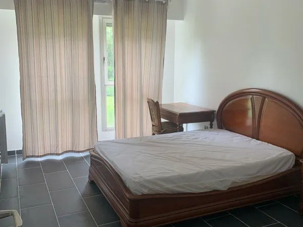 Appartement de 3 pièces 73 m2 meublé plus grande terrasse 1450 cc