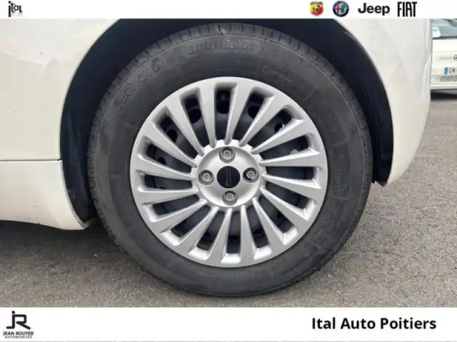 Fiat 500 e 95ch pack confort my23 — photo 11