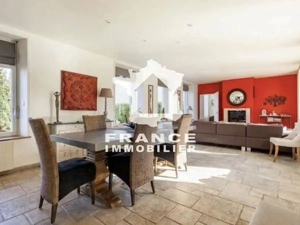 Maison 3 pièces 137 m²