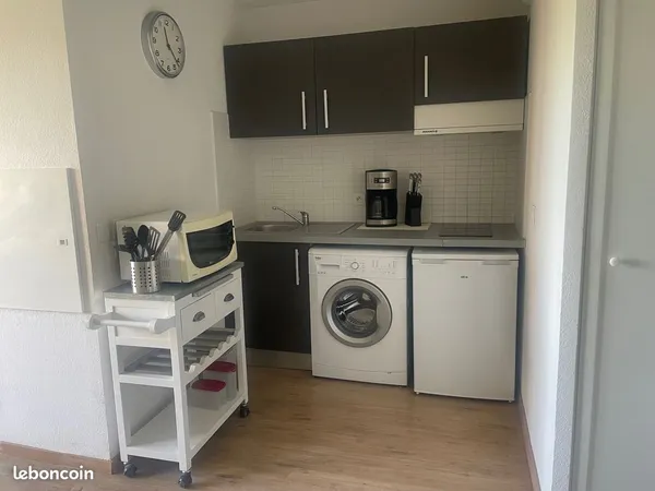 Loue T2 Merignac 50m2