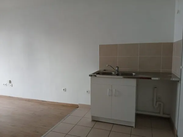 Appartement F2 avec parking