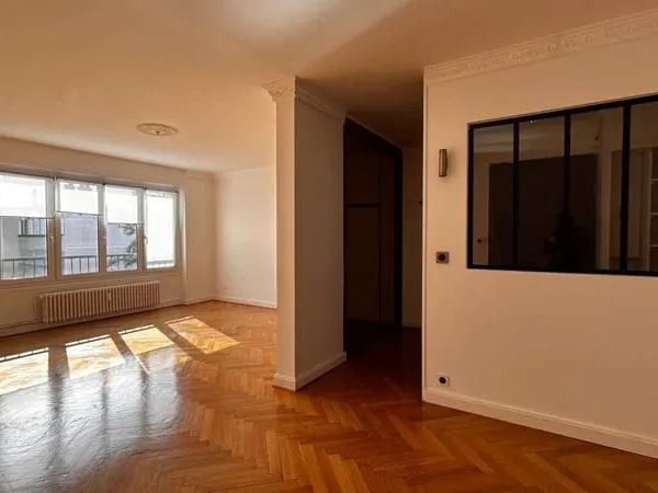 Appartement 4 pièces 90 m²
