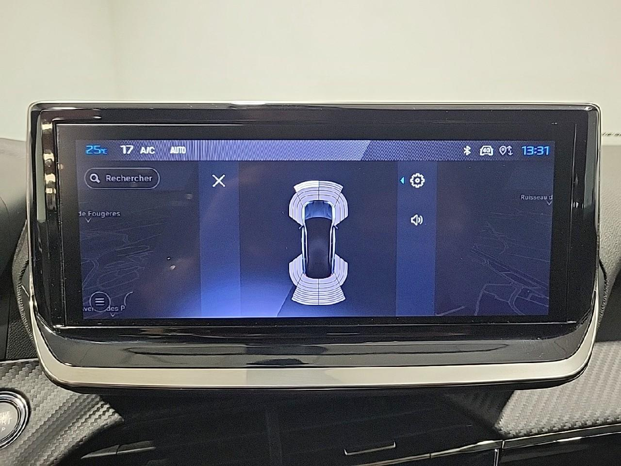 Peugeot 2008 hybrid 145 e-dcs6 allure — photo 25