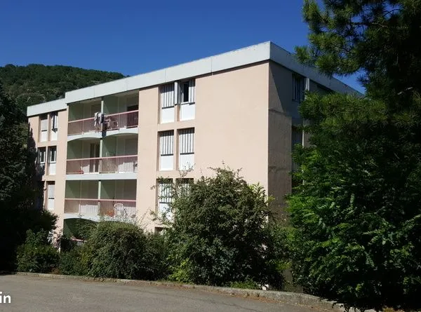 Appartement 4 pièces 81 m²