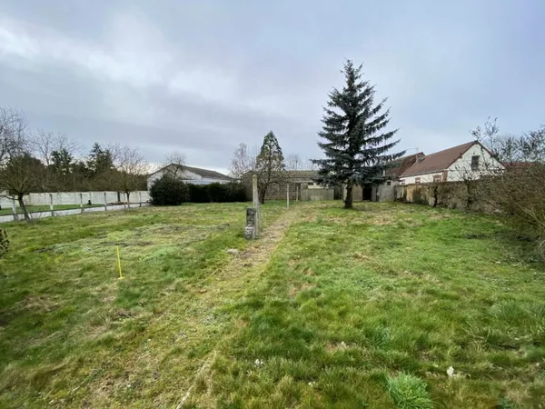 Terrain à aménager 643 m²