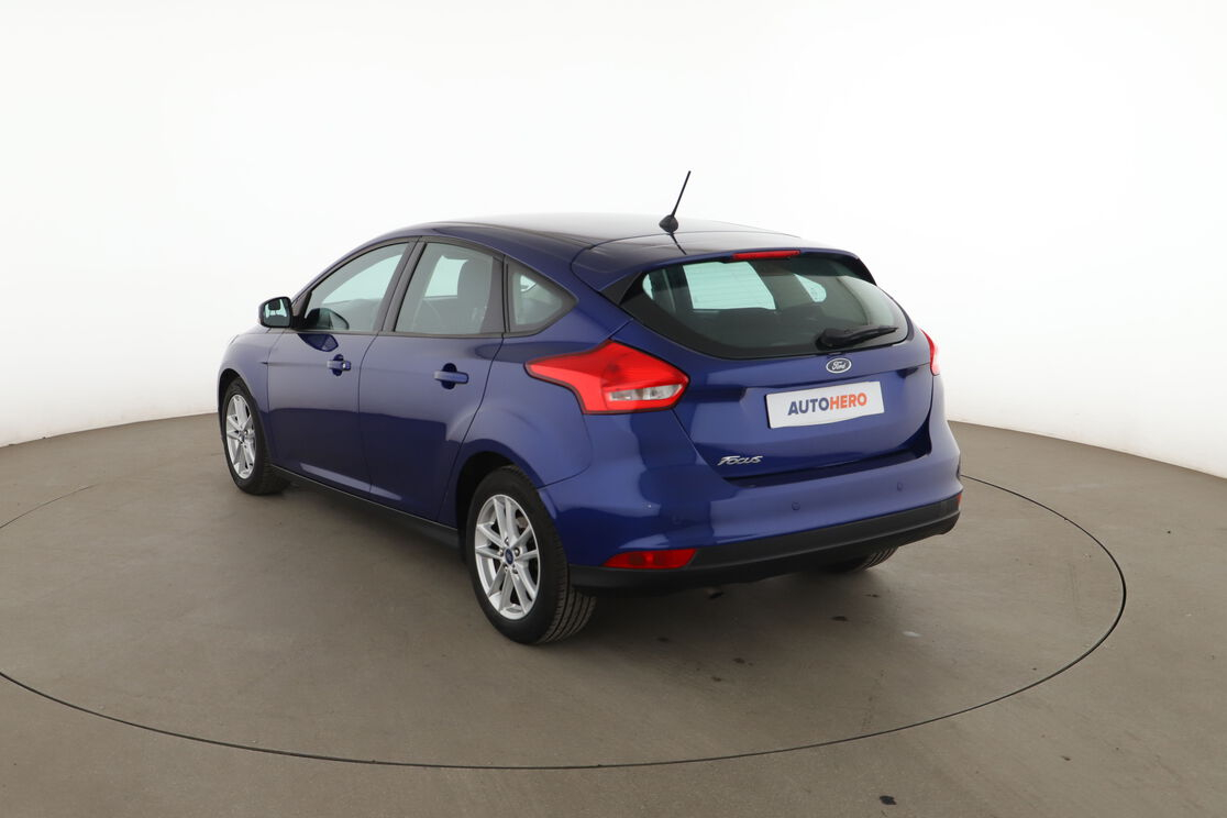 Ford Focus 1.5 TDCi Executive — photo 3