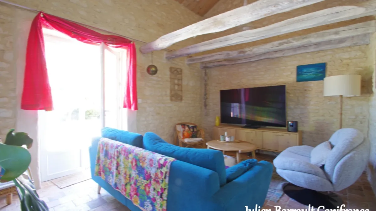 Photo 7