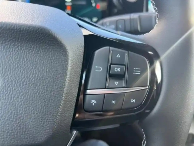 Ford Puma gen-e 168ch standard range 43 kwh sound edition — photo 9